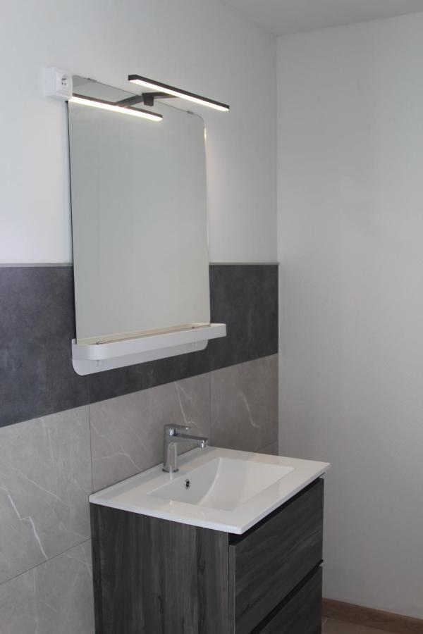 Duplex Avec Cour 10 Pers Apartment *